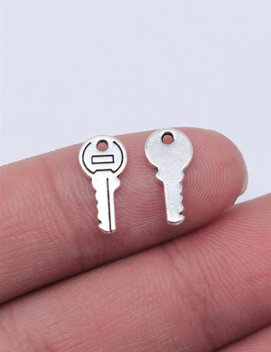 1:6 Scale Miniature Silver House/Car Keys